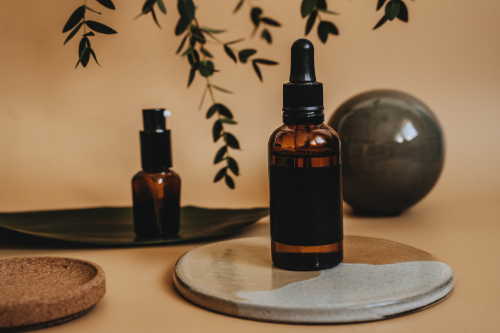 Retinol para principiantes: Cómo empezar a usarlo sin irritar tu piel